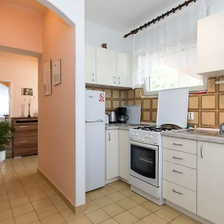 Kate Διαμέρισμα *